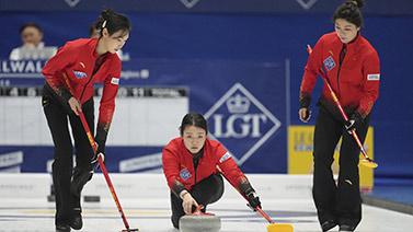 广阔的发展 广阔的发展